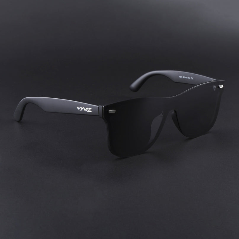 Mooze | Matte Black Wayfarer Polarized Sunglasses | PMG3977