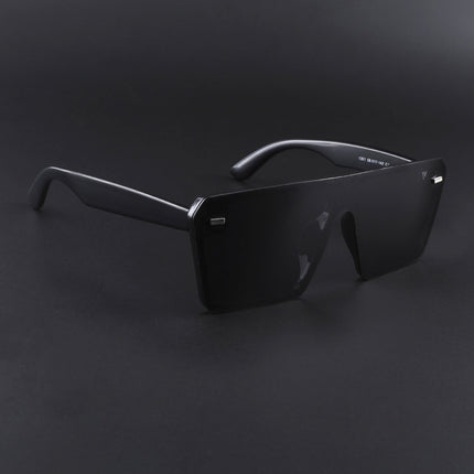 illume | Shine Black Wayfarer Polarized Sunglasses - PMG3970