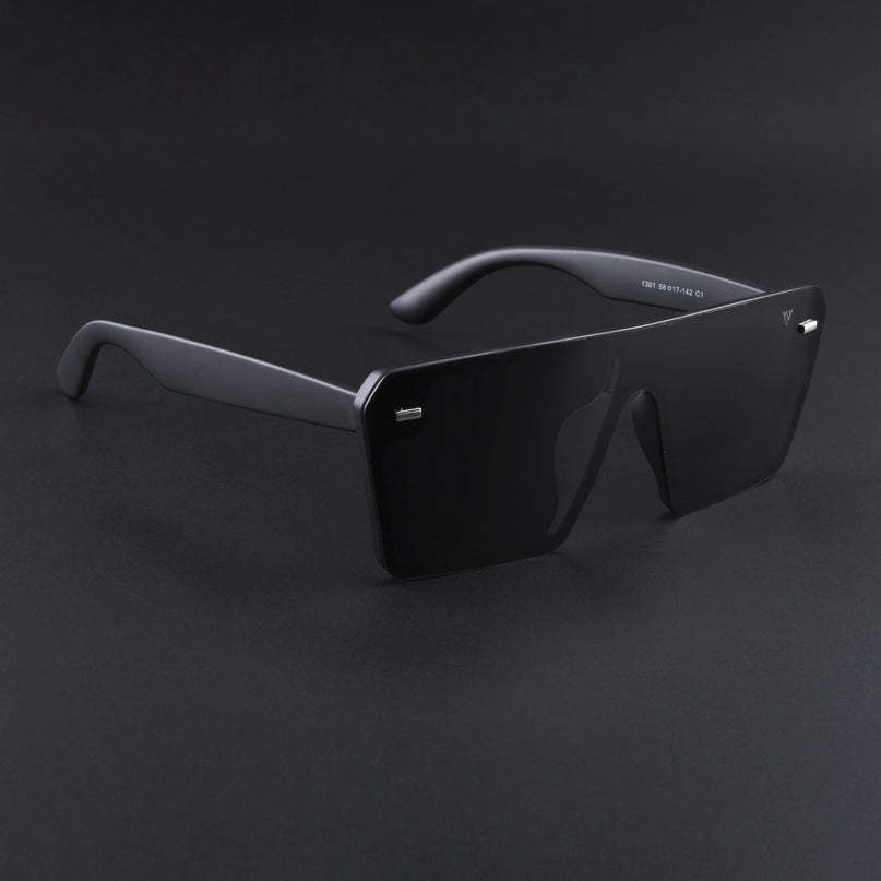 illume | Matte Black Wayfarer Polarized Sunglasses - PMG3972