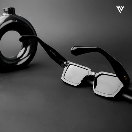 Phantom X | Black Wayfarer Polarized Sunglasses - PMG4114
