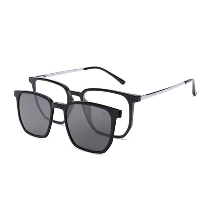 Wayfarer Black Clip-On Polarized Sunglasses - PMG4657