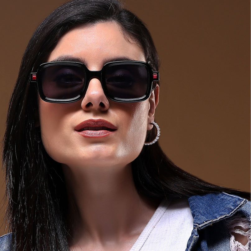 Shine Black Square Sunglasses - MG4885