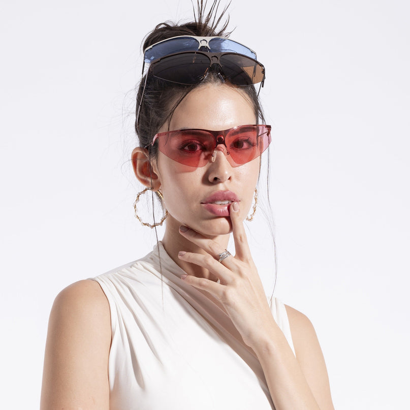 Warp | Red Wrap-Around Sunglasses - MG4221