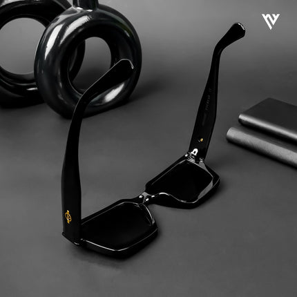 Phantom X | Black Wayfarer Polarized Sunglasses - PMG4114
