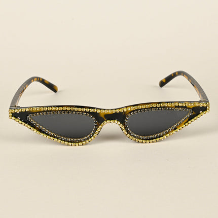 Black & Demi Brown Cateye Sunglasses - MG4368