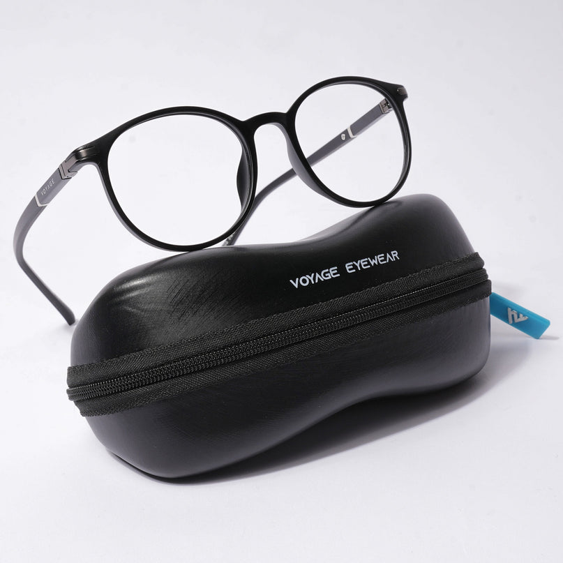 Voyage FlexLite Matt Black Oval Eyeglasses for Men & Women - MG5582-C1
