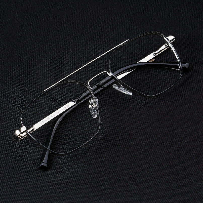 Voyage Silverline Silver & Black Wayfarer Eyeglasses for Men & Women - MG5477-C3