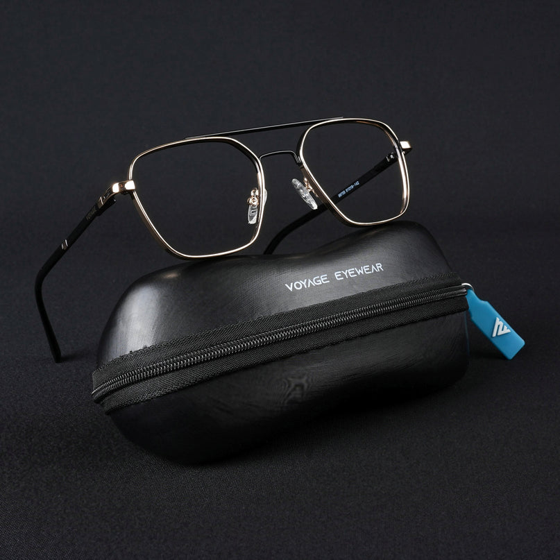 Voyage Silverline Golden & Black Wayfarer Eyeglasses for Men & Women - MG5478-C4