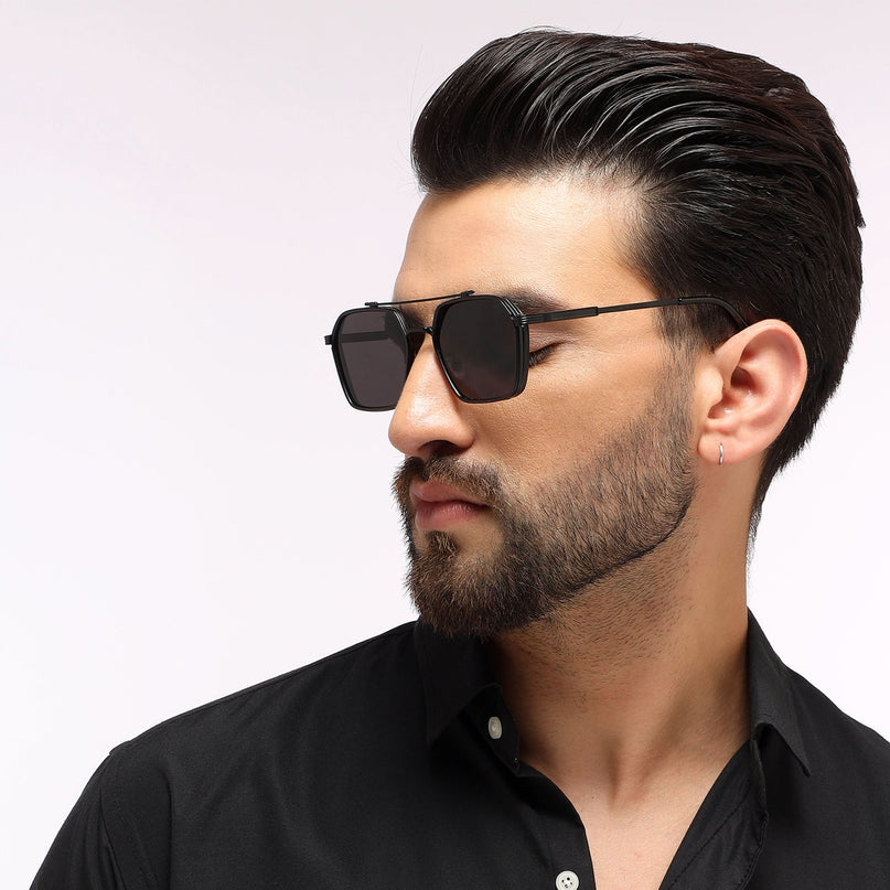 Eyejack Black Square Sunglasses for Men & Women (B80677CL846)