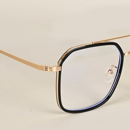 Voyage Maverick Black & Golden  Wayfarer Eyeglasses for Men & Women - MG4717-C1