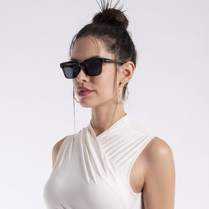 Mirage | Black Wayfarer Sunglasses - MG3564