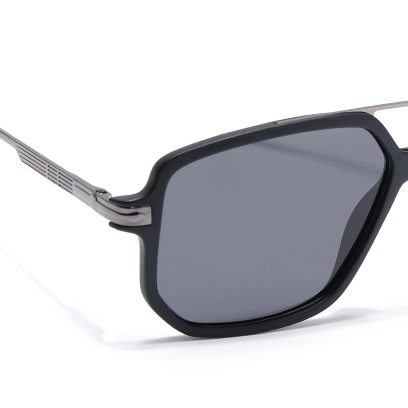 Wayfarer Polarized Sunglasses (Black Lens | Matt Black Frame - PMG5545)