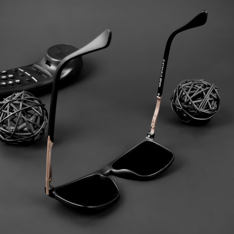 Wayfarer Polarized Sunglasses (Black Lens | Matt Black Frame - PMG5046)