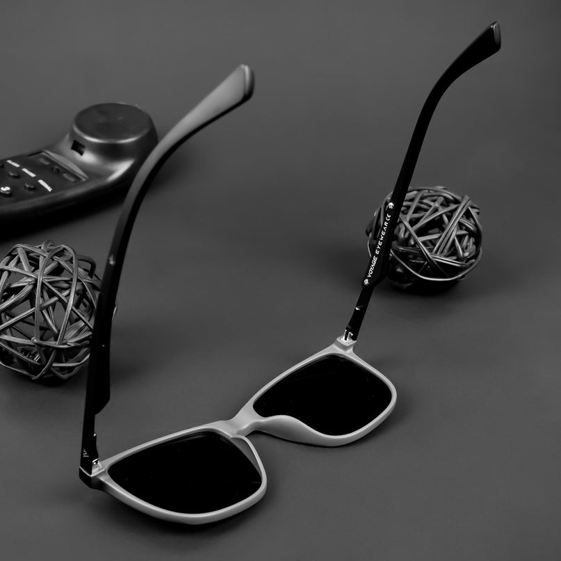 Wayfarer Polarized Sunglasses (Black Lens | Matt Black Frame - PMG5057)