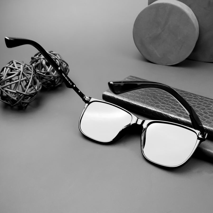 Wayfarer Polarized Sunglasses (Black Lens | Shine Black Frame - PMG5056)