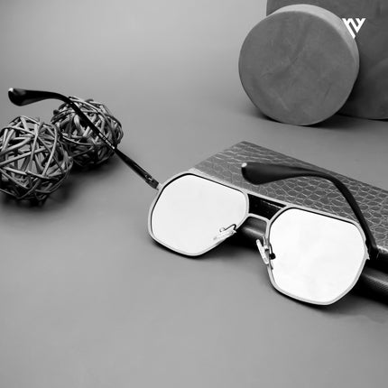 Vantage | Wayfarer Polarized Sunglasses (Black Lens | Black Frame - PMG5172)