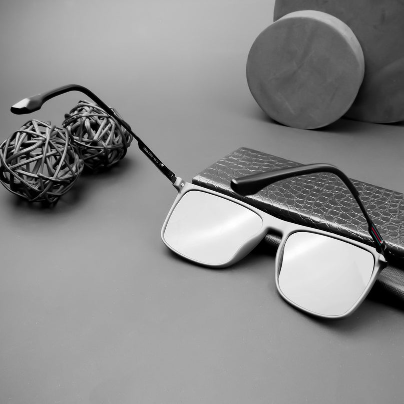 Wayfarer Polarized Sunglasses (Black Lens | Matt Black Frame - PMG5049)